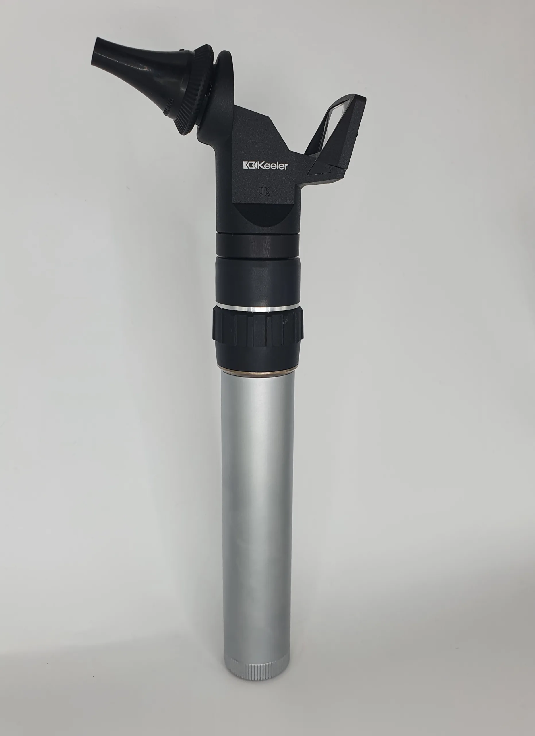 Otoscopio profesional completo