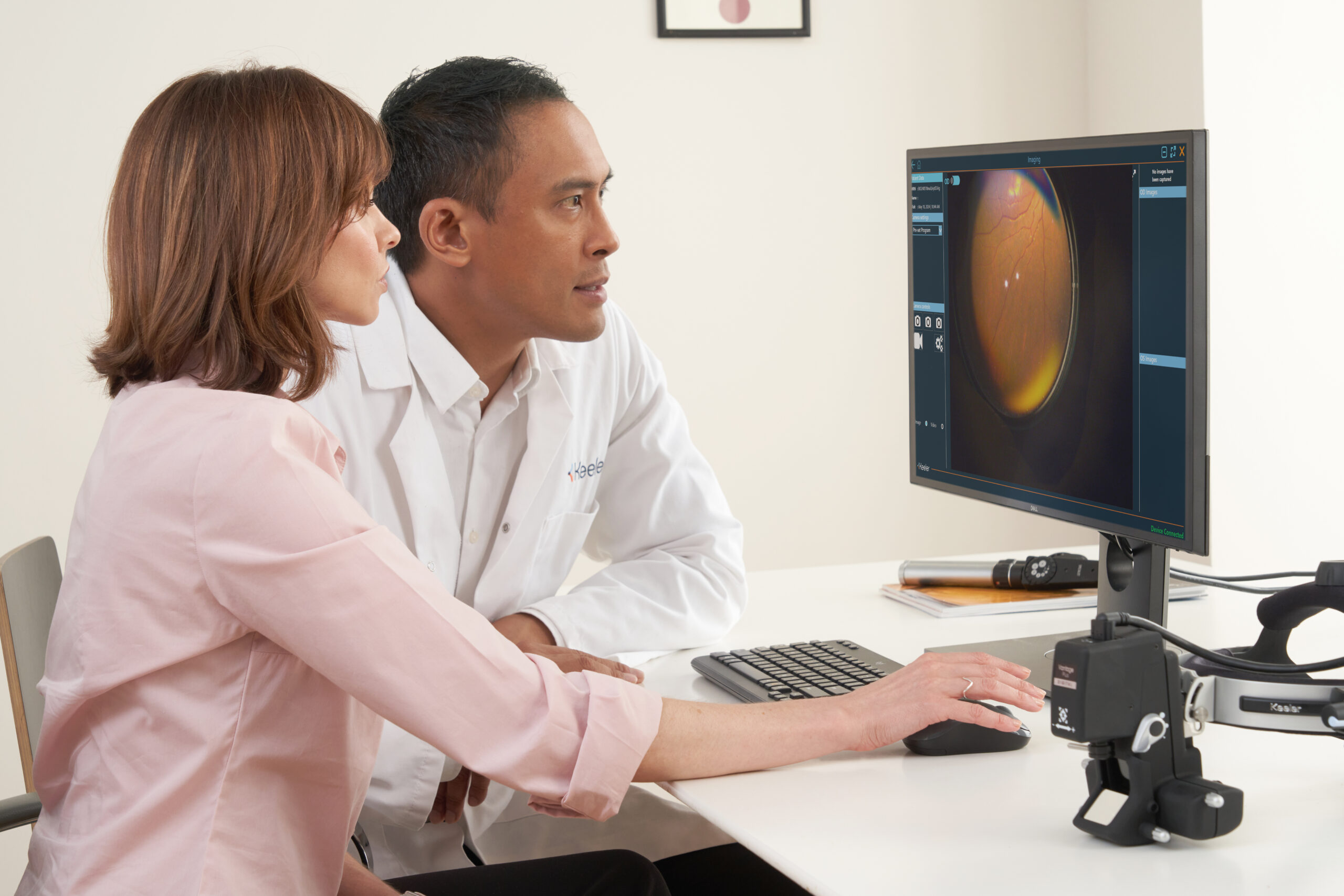 VPD Clinicians reviewing Kinexis software 2